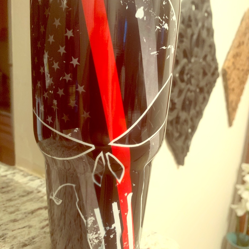 Double Wall Stainless Steel 30 oz Tumbler